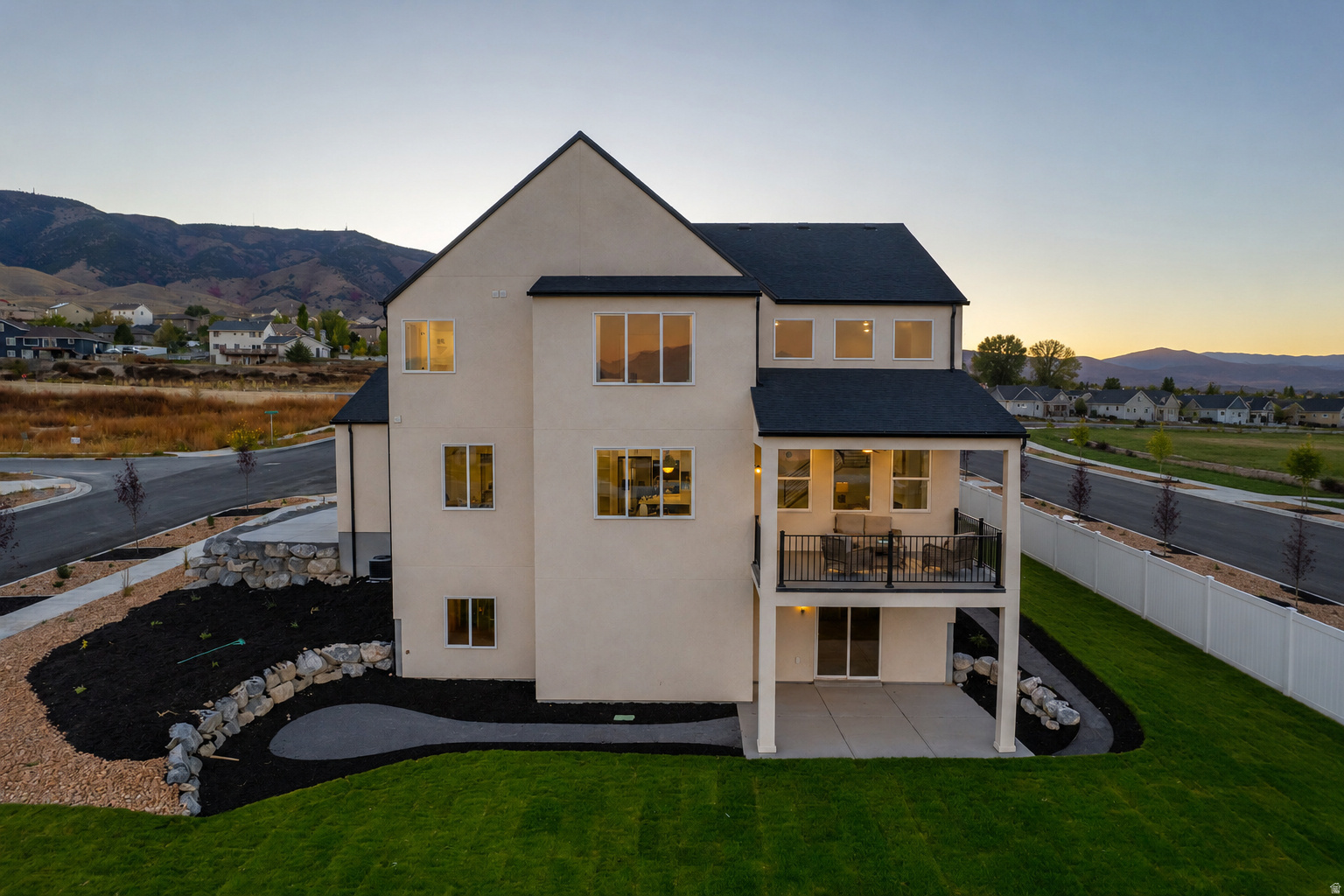 SECRET SPRINGS - Residential