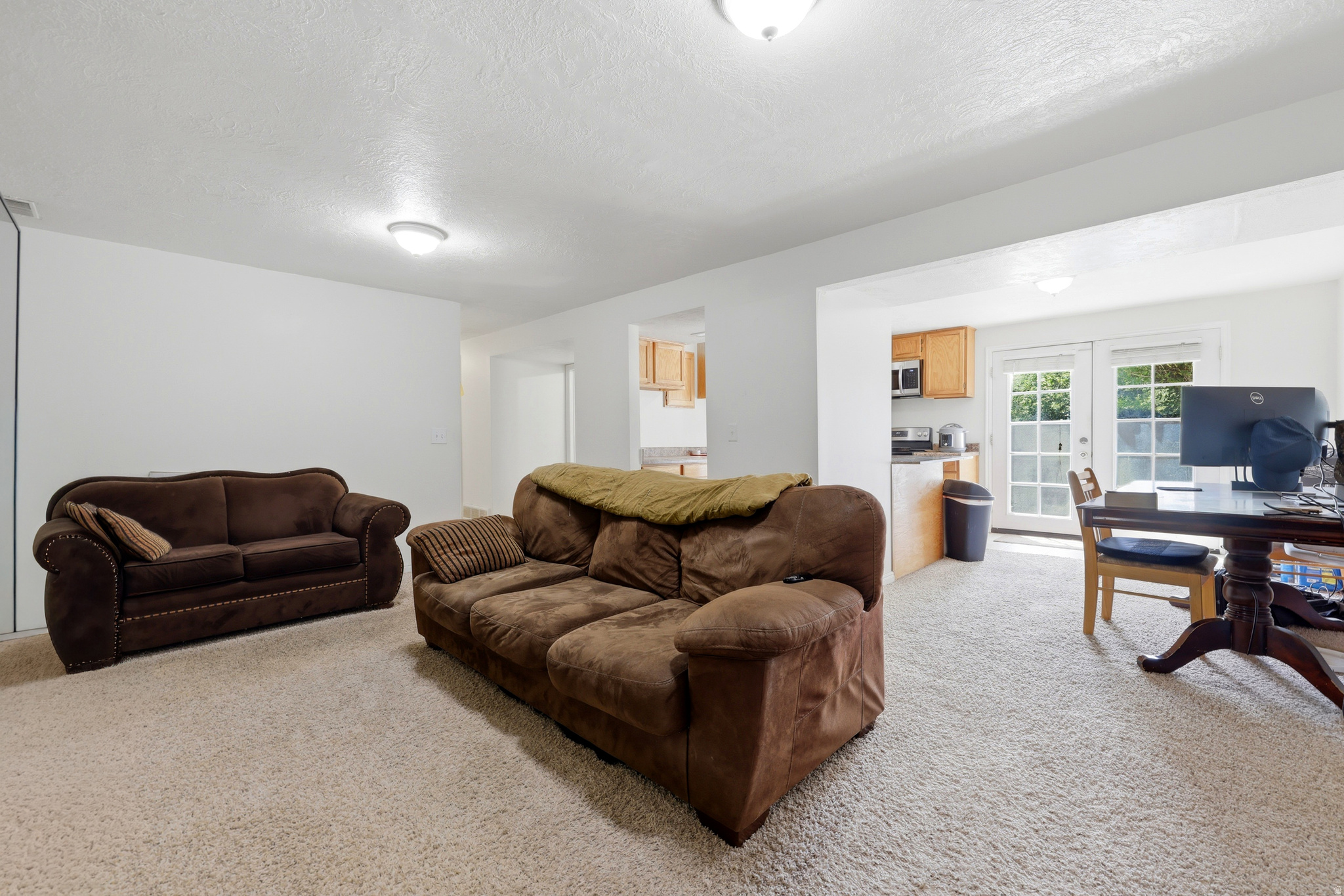 RIVIERA HEIGHTS - Residential