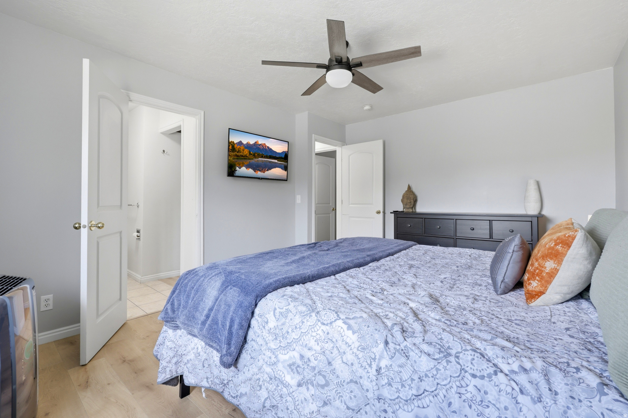 RIVIERA HEIGHTS - Residential