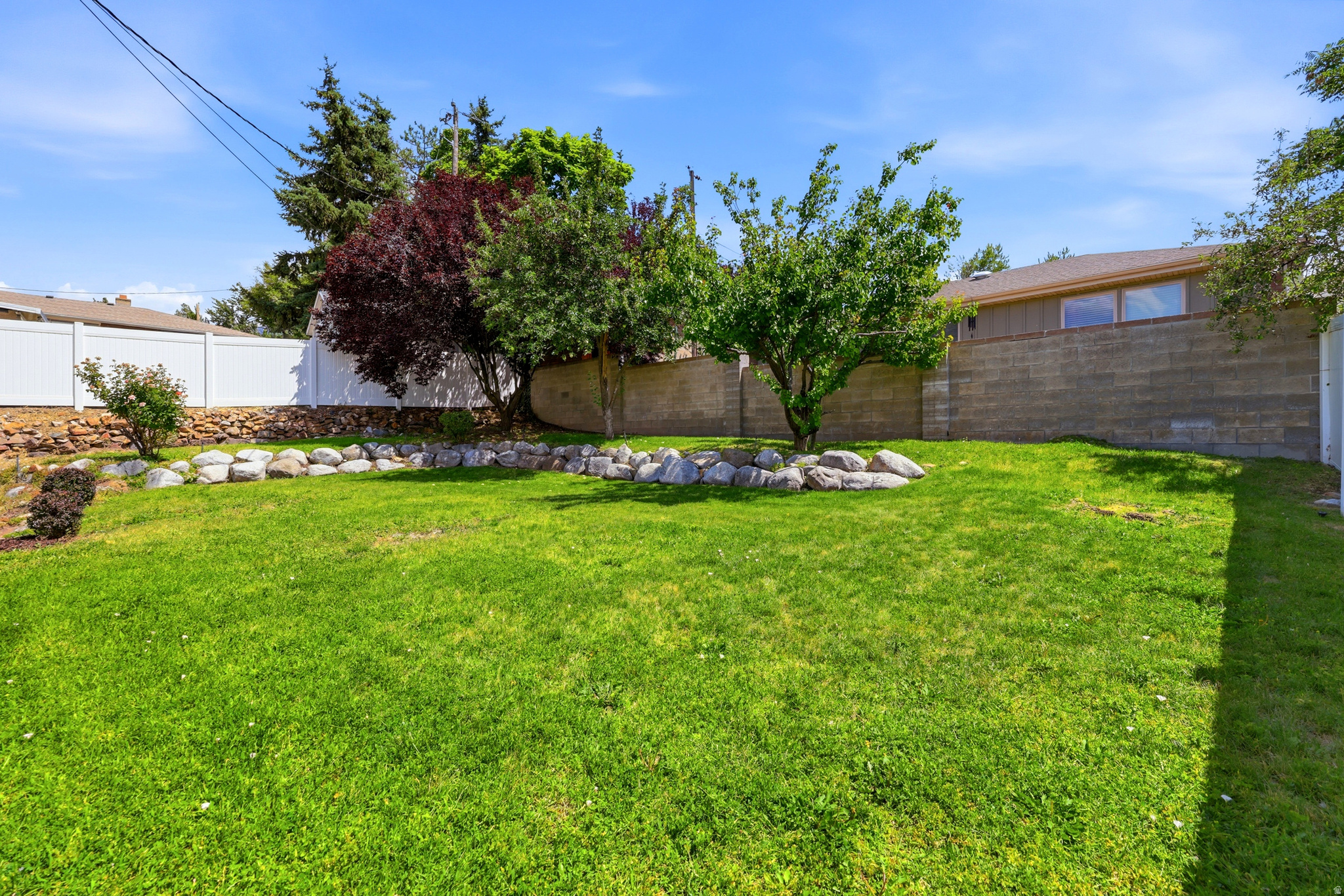RIVIERA HEIGHTS - Residential