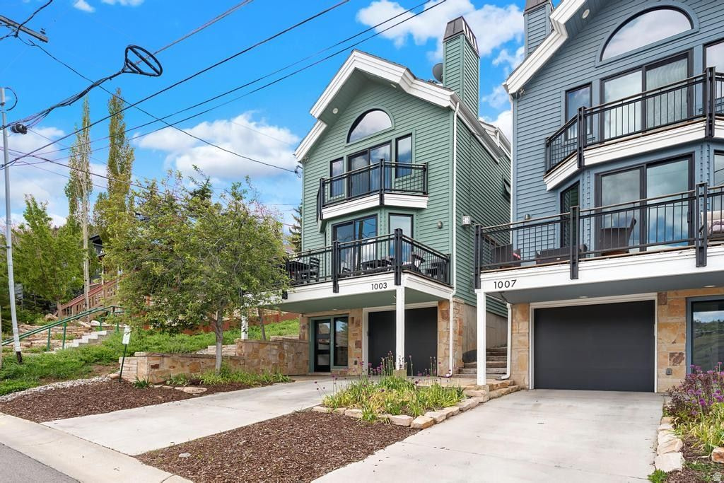 SNYDERS ADDITION - Residential