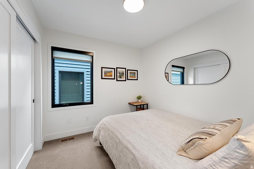 SNYDERS ADDITION - Residential