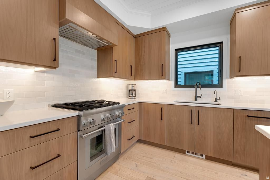 SNYDERS ADDITION - Residential