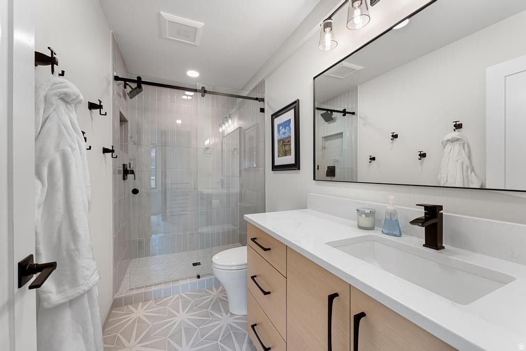 SNYDERS ADDITION - Residential