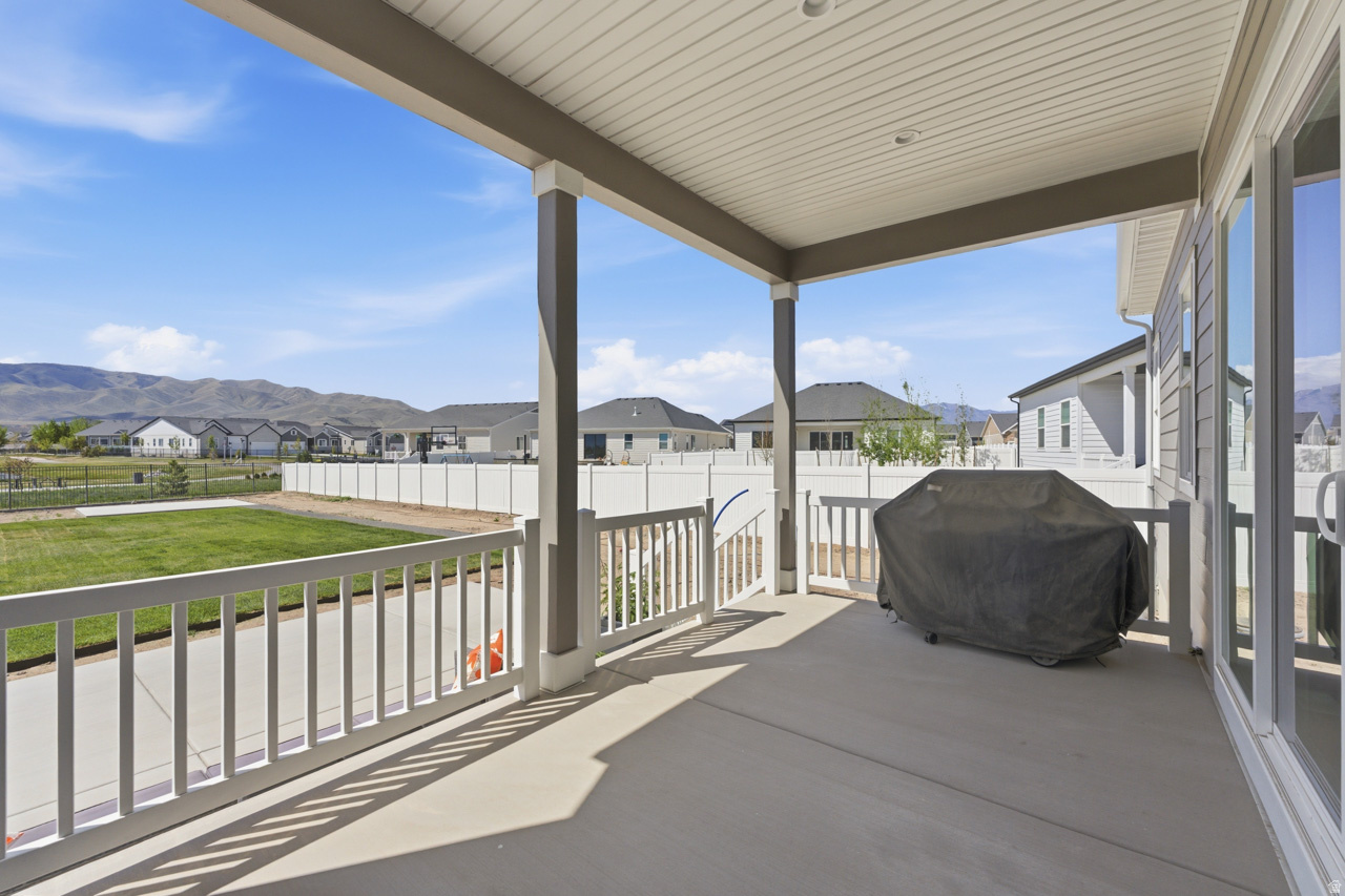 SPRINGS VILLAGE AT WANDER - Residential
