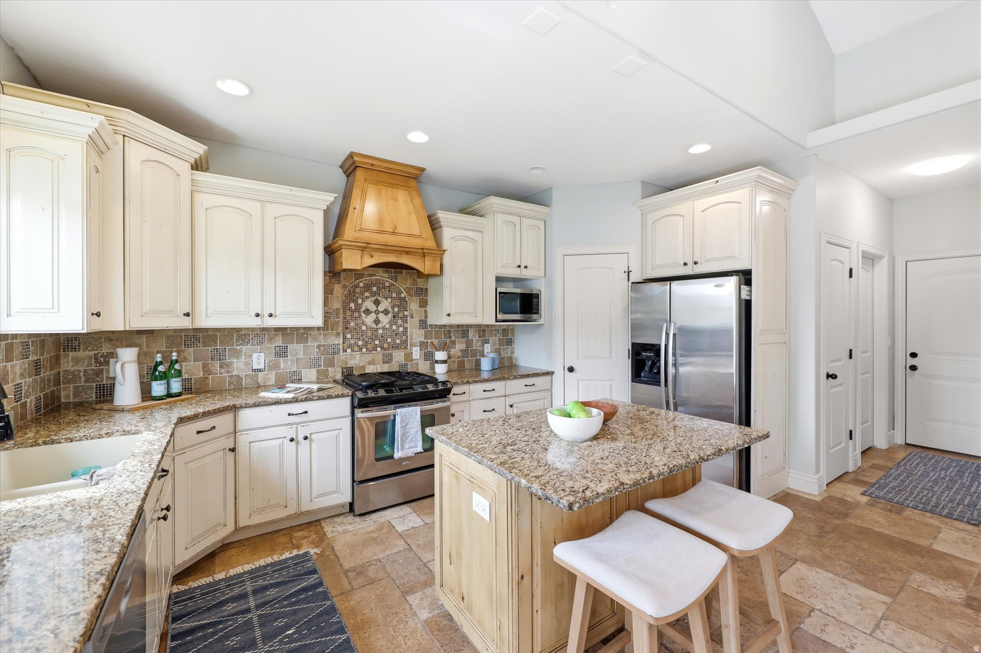 SPRING VIEW FARMS - Residential