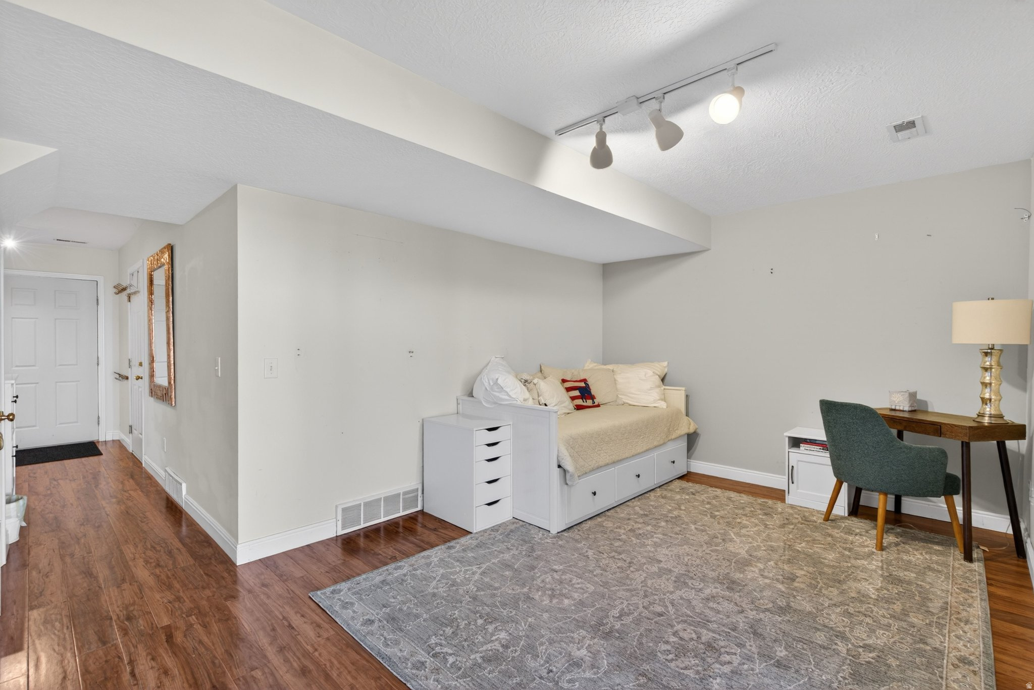 MUIRFIELD - Residential