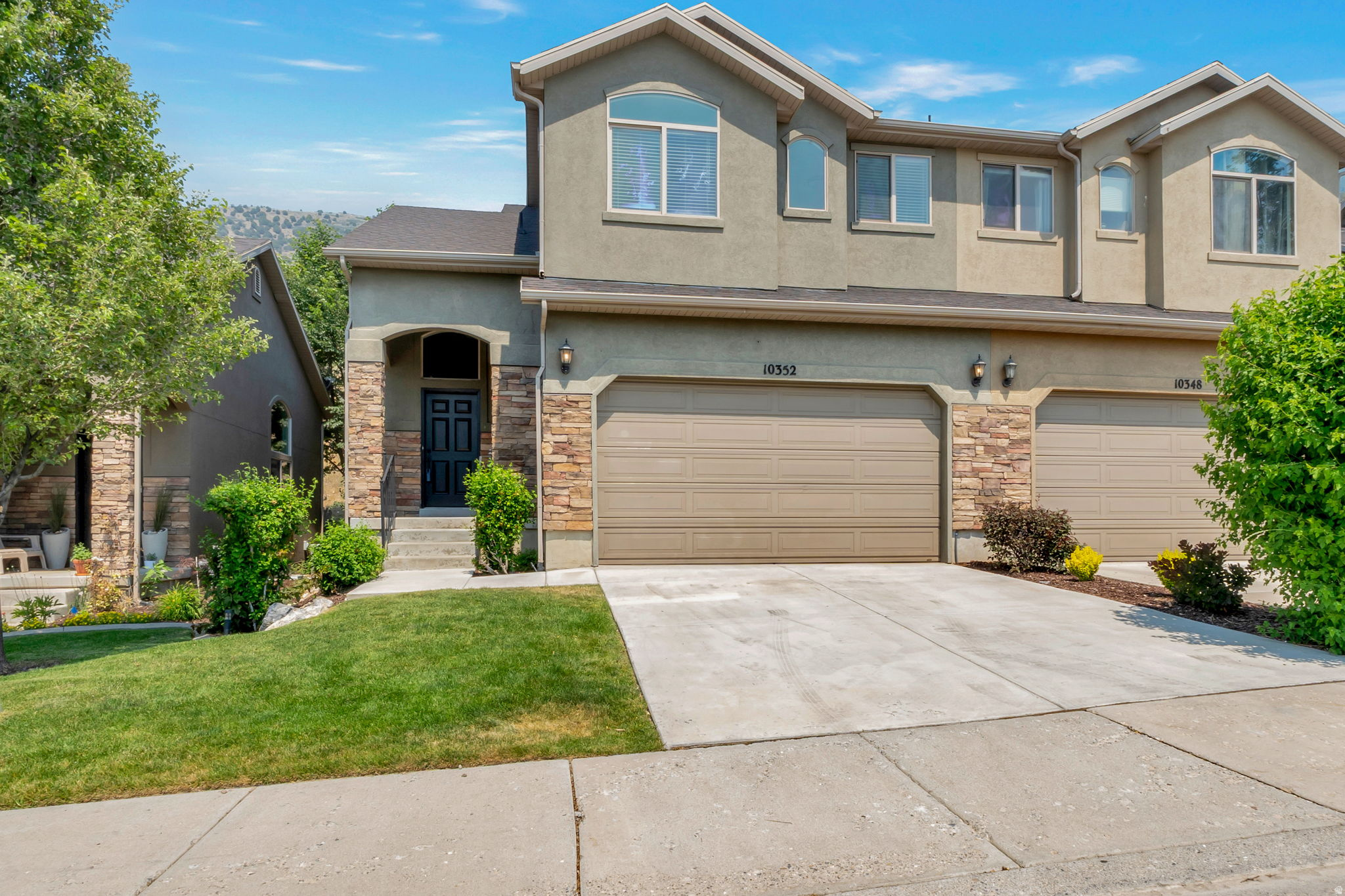 Beautifully remodeled townhome ideally located at the entrance to American Fork Canyon! Nestled at the base of the mountains, this exceptional home offers breathtaking mountain views and a level of privacy rarely found in townhome communities. The thoughtfully updated interior features a remodeled kitchen, fresh interior paint, new carpet, updated lighting and plumbing fixtures, and a fully finished basement, providing additional living and entertaining space. Enjoy the perfect combination of modern updates, natural beauty, and convenient access to hiking, biking, shopping, dining, and commuter routes. Owner/Agent.