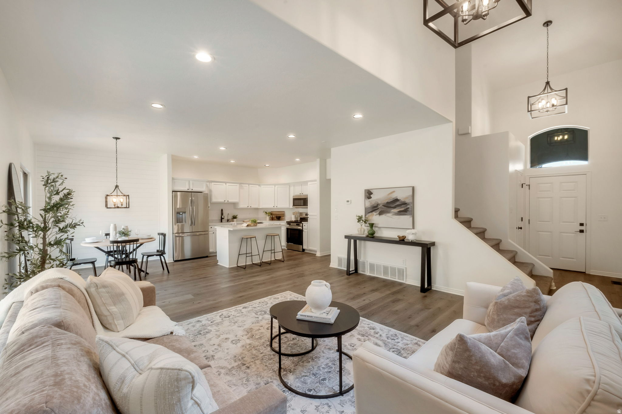 THE CEDARS TOWNHOMES PRD PHASE 4 - Residential