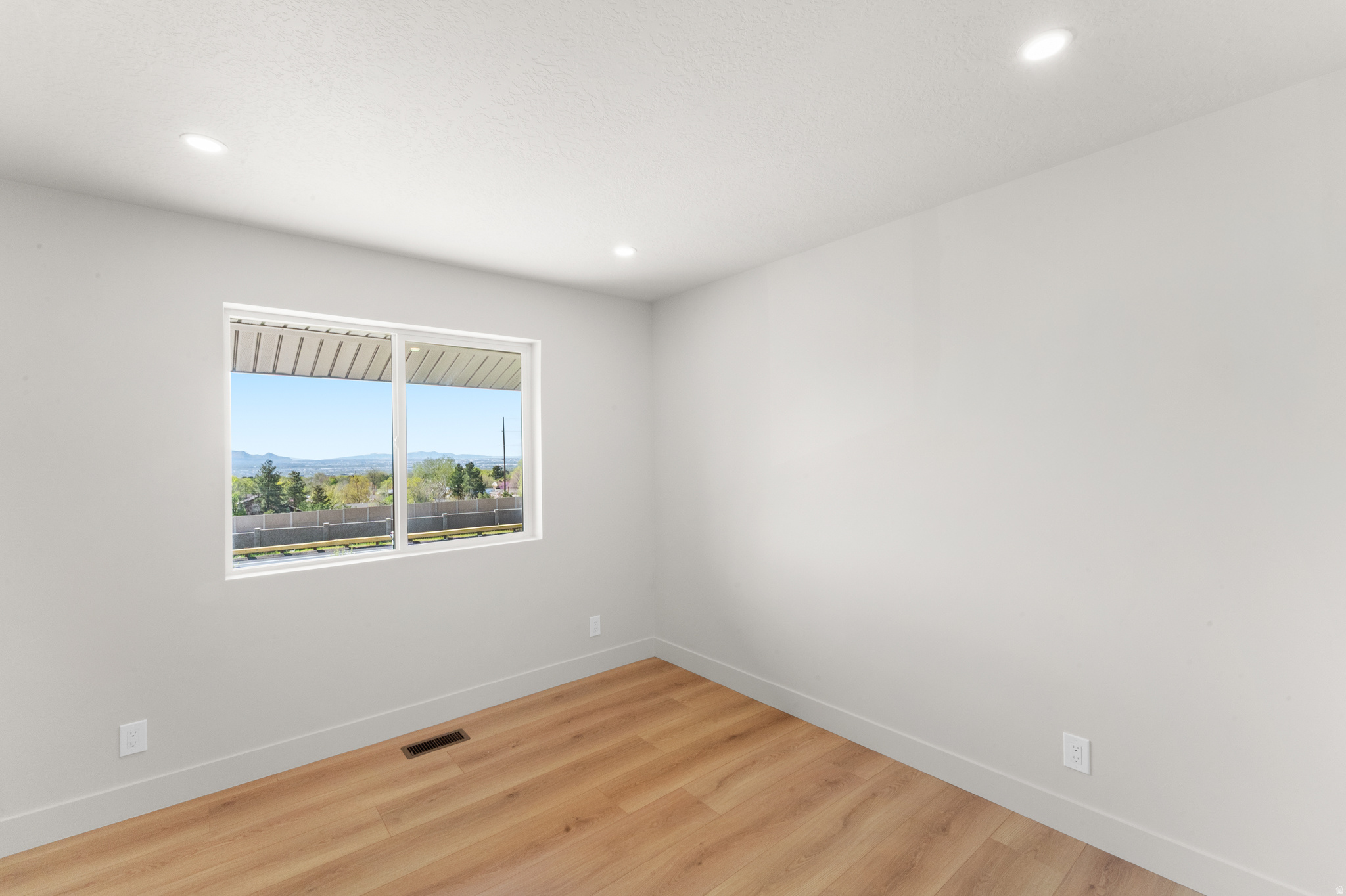 WASATCH HILLS - Residential