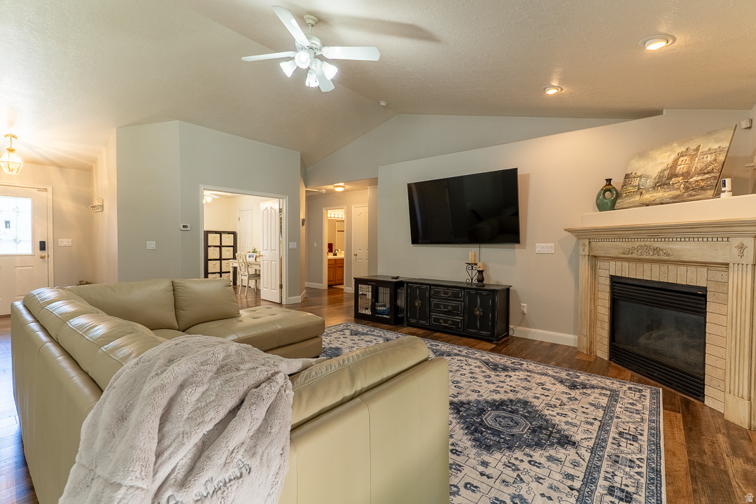 TARTAN RIDGE ESTATES - Residential