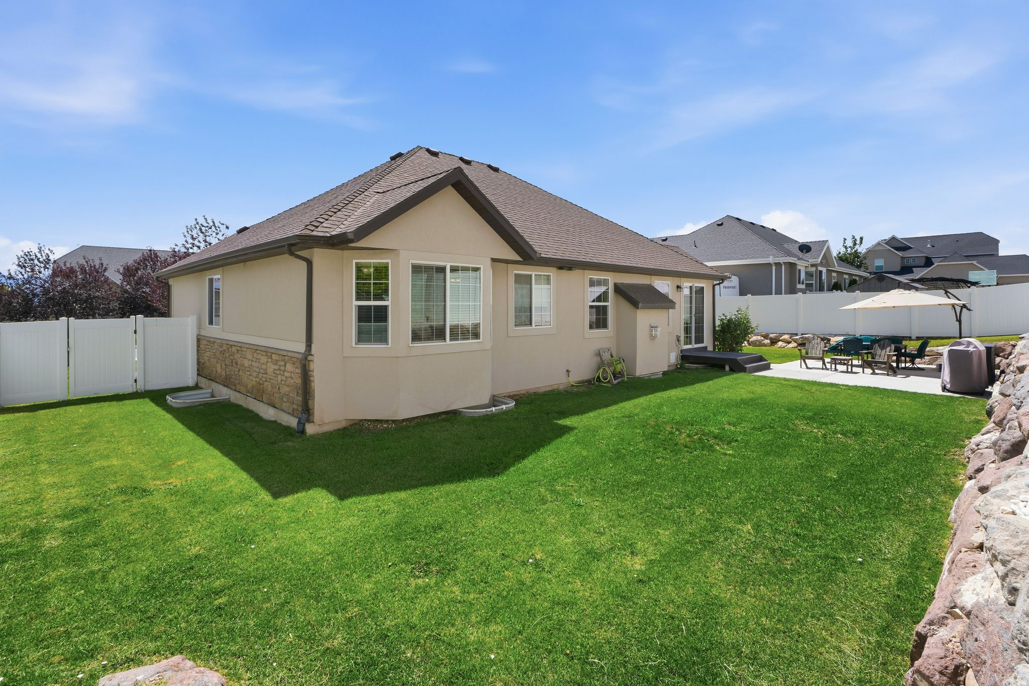 ECHO RIDGE - Residential