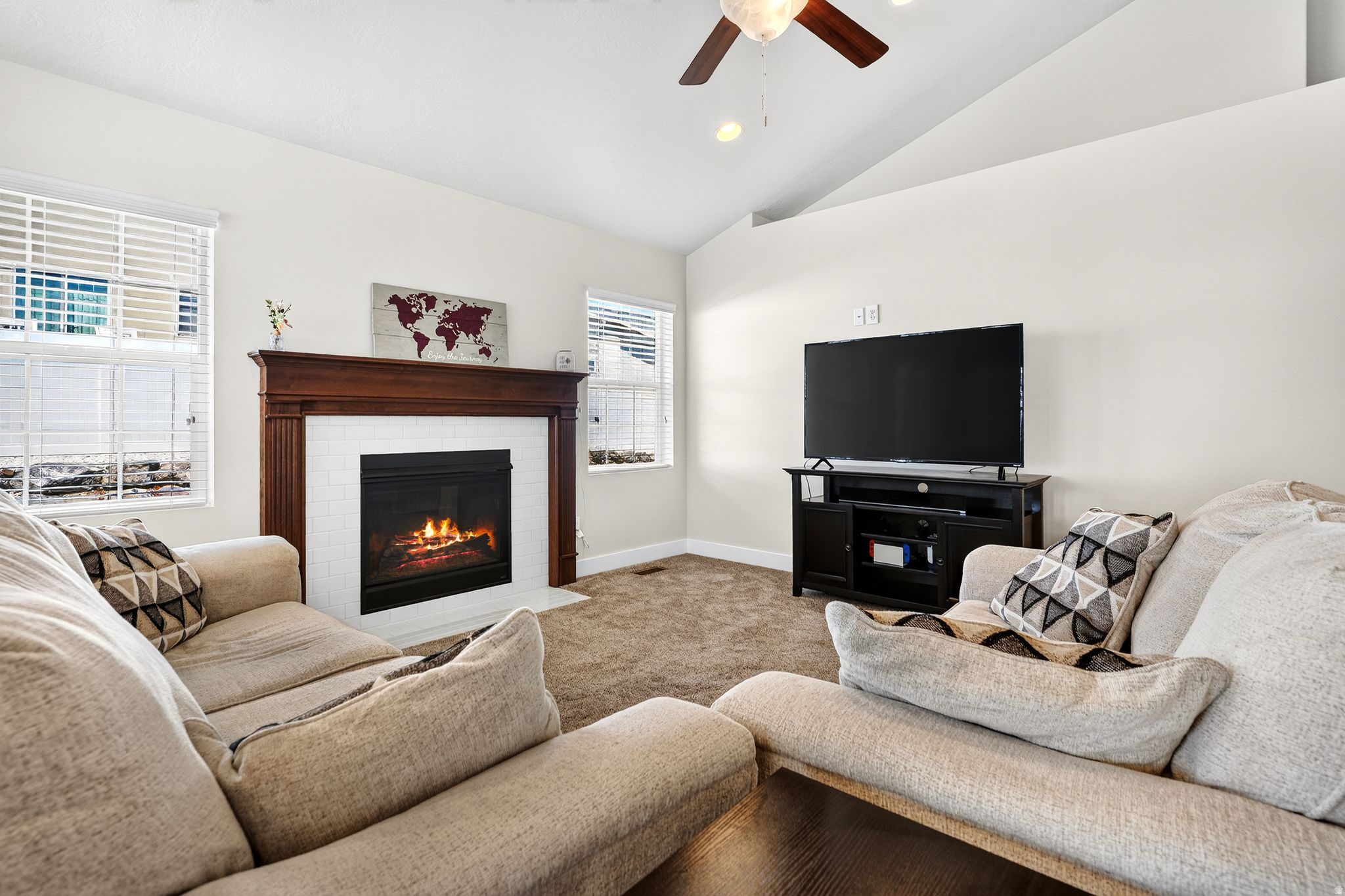 ECHO RIDGE - Residential