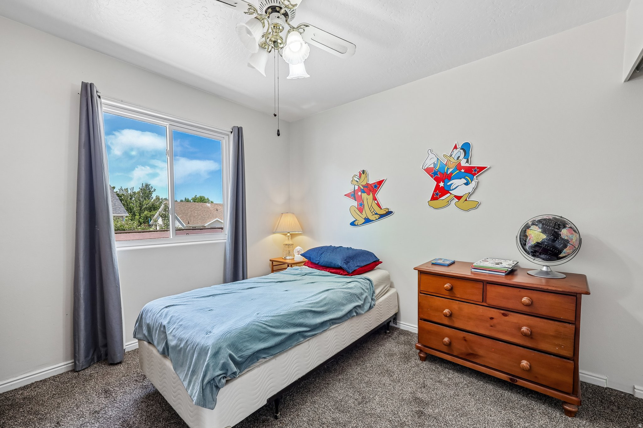 OVERLAKE ESTATES - Residential
