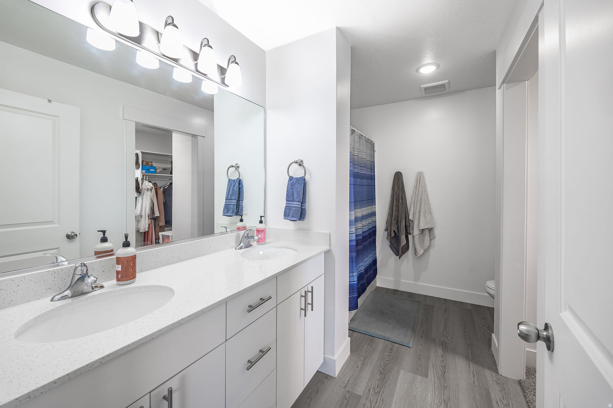 ARCHIBALD ESTATES - Residential