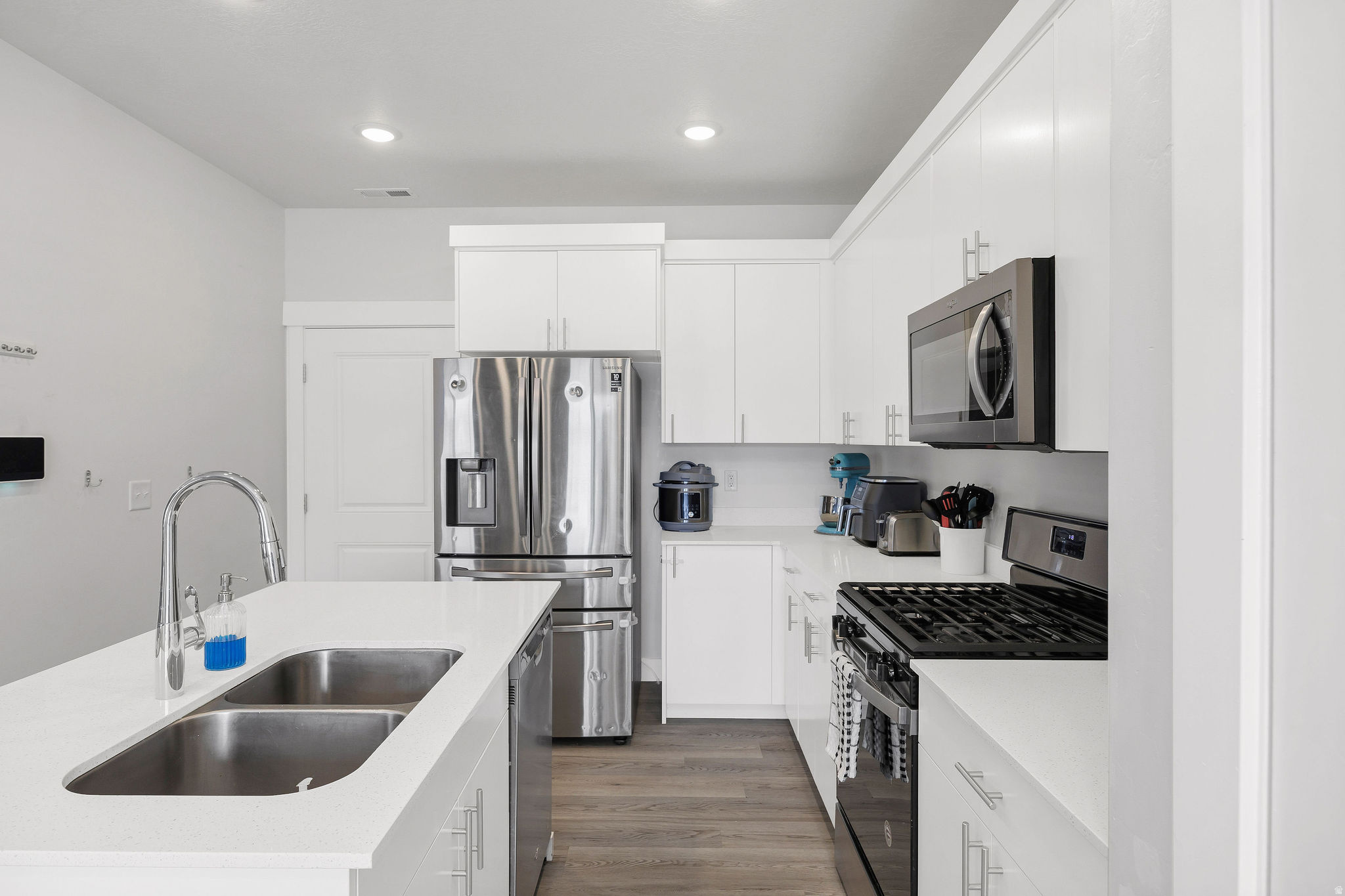 ARCHIBALD ESTATES - Residential