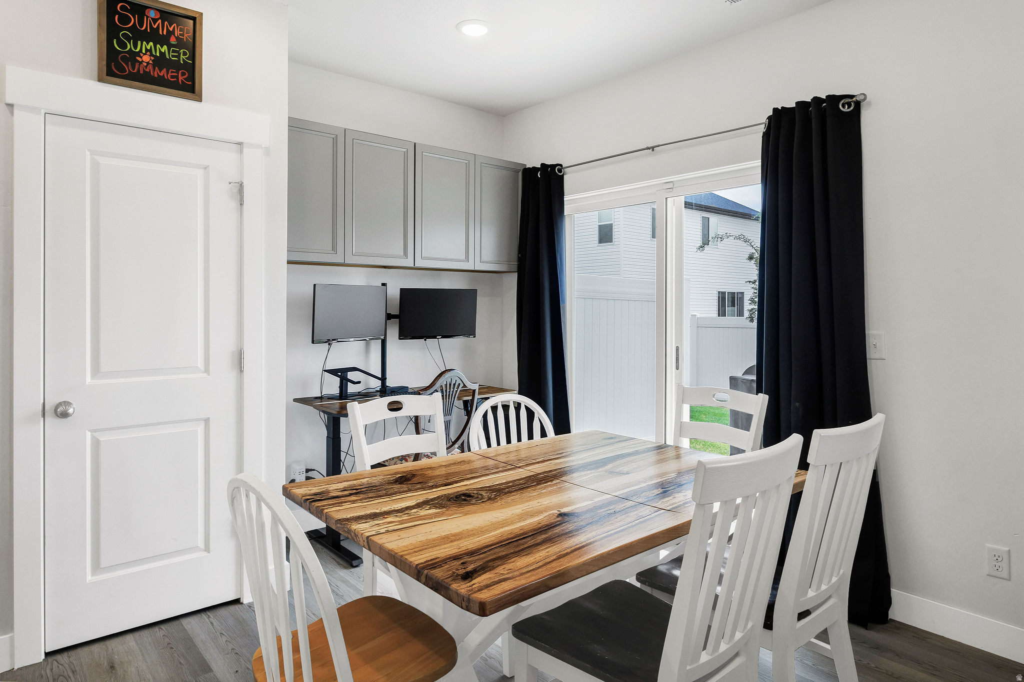 ARCHIBALD ESTATES - Residential