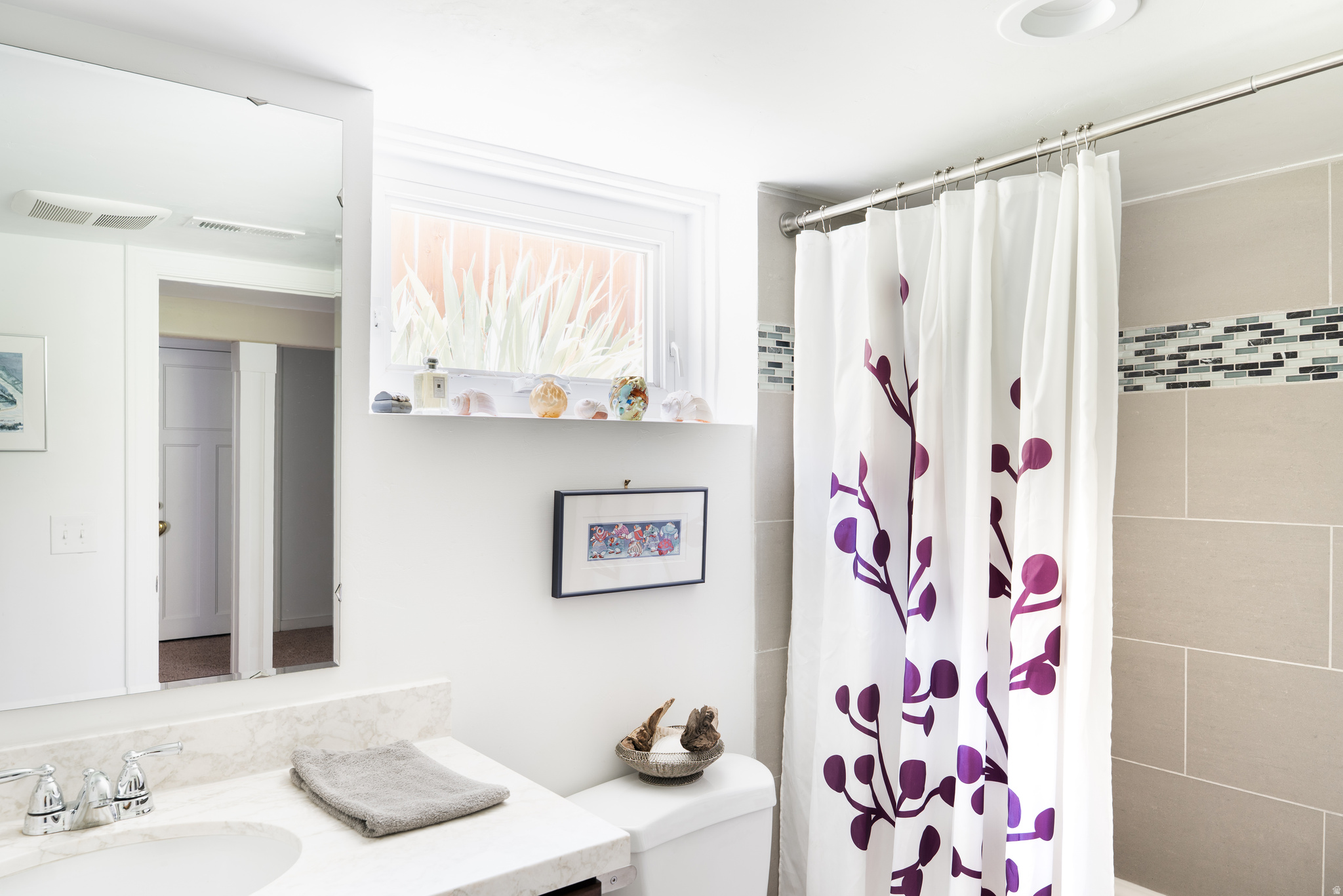 CAPITOL HILL - Residential