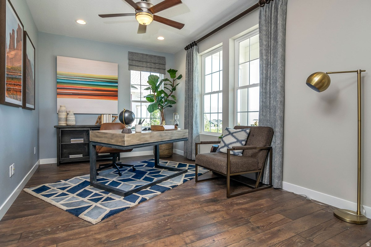 BEACON POINTE - Residential