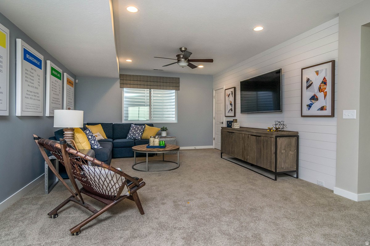 BEACON POINTE - Residential
