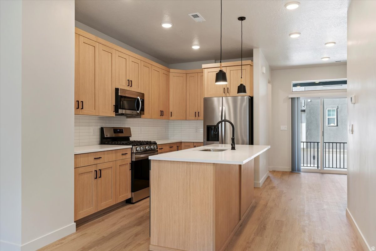 CLIFTON PLACE TOWNHOMES - Residential