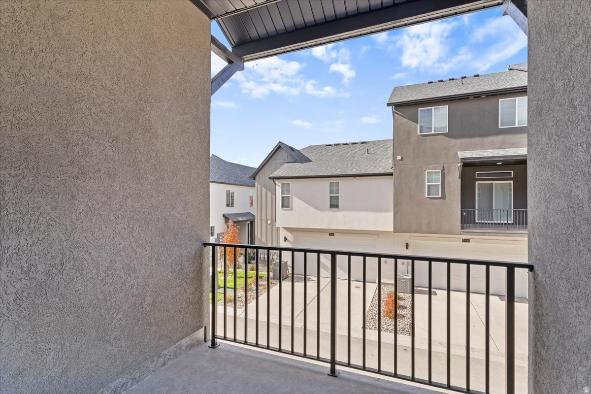 CLIFTON PLACE TOWNHOMES - Residential