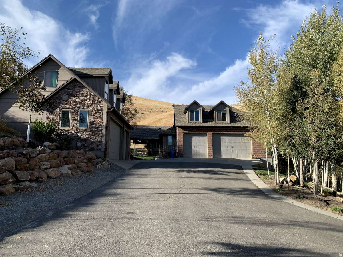 MT STERLING ESTATES - Residential