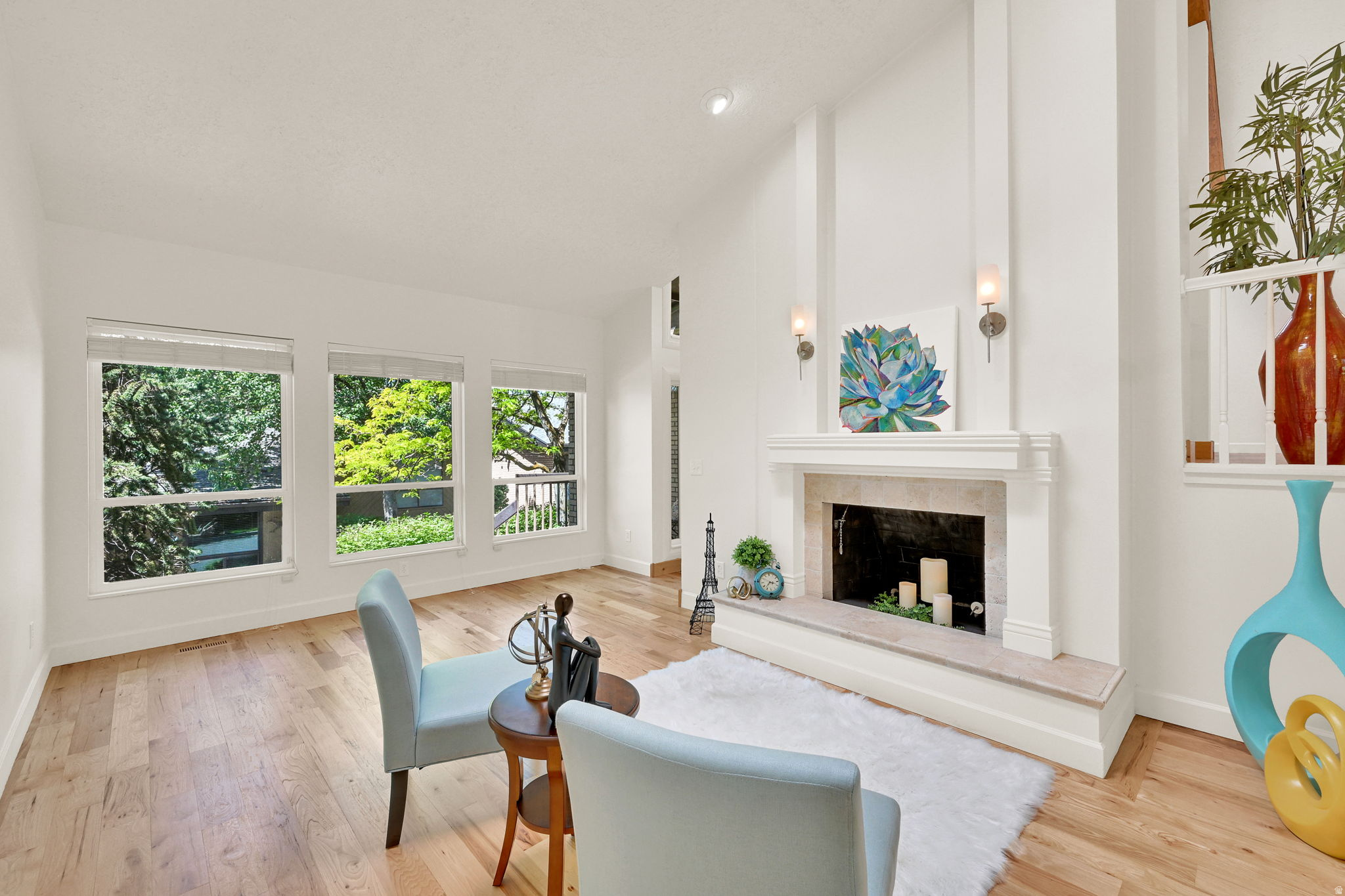 KNOLLWOOD - Residential