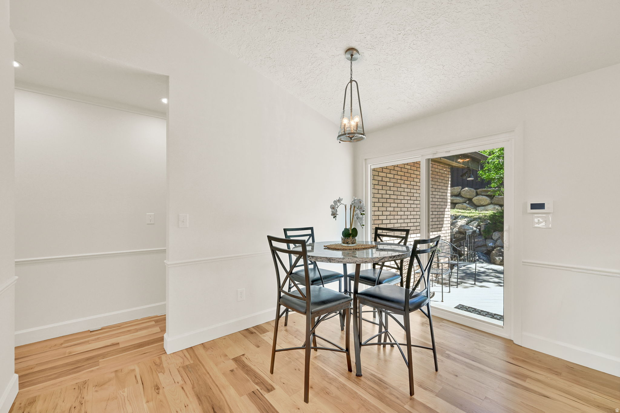 KNOLLWOOD - Residential