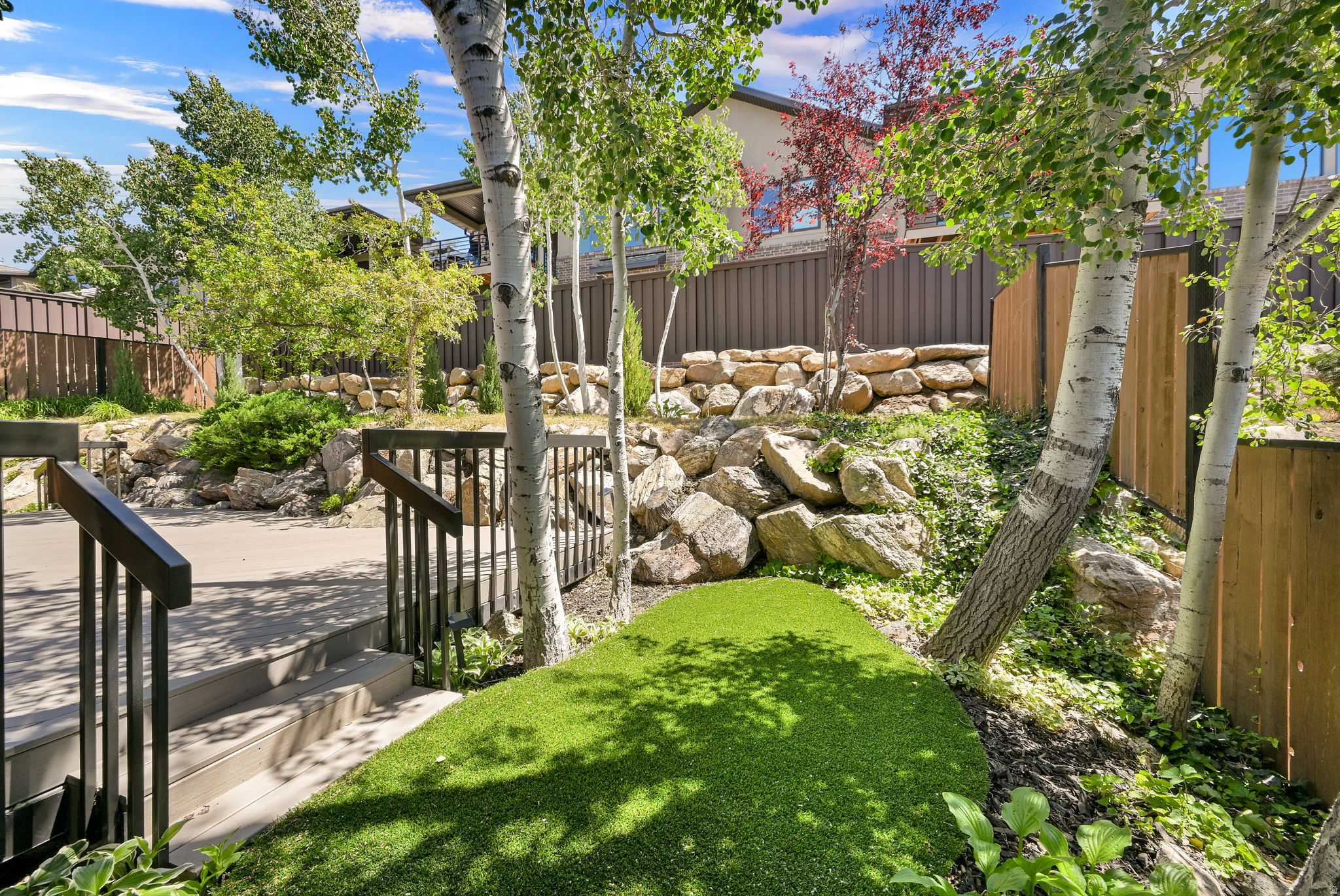 KNOLLWOOD - Residential