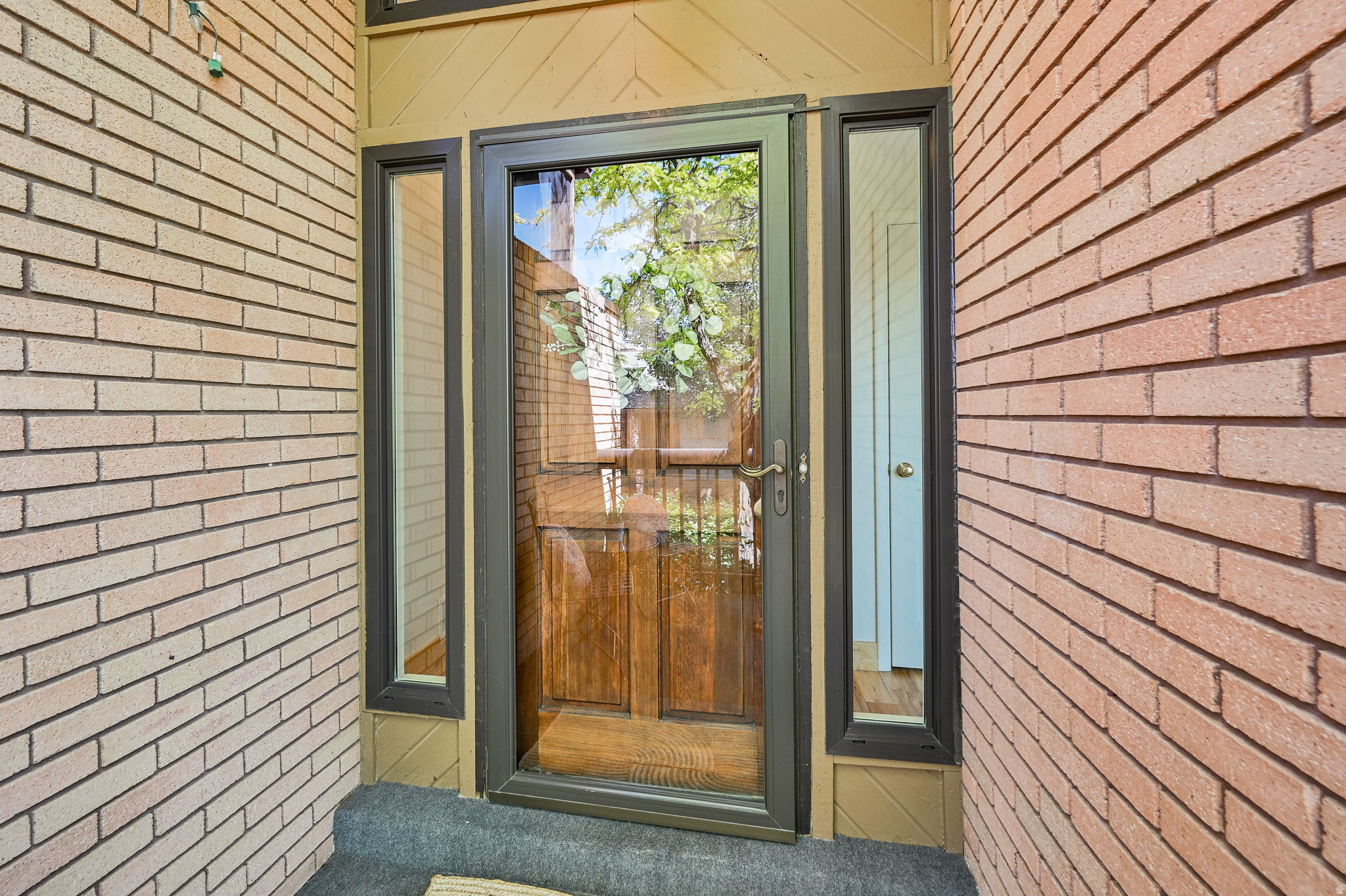 KNOLLWOOD - Residential