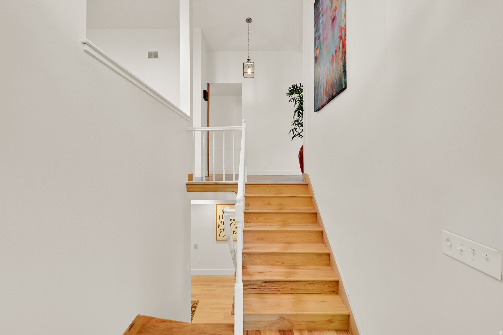 KNOLLWOOD - Residential