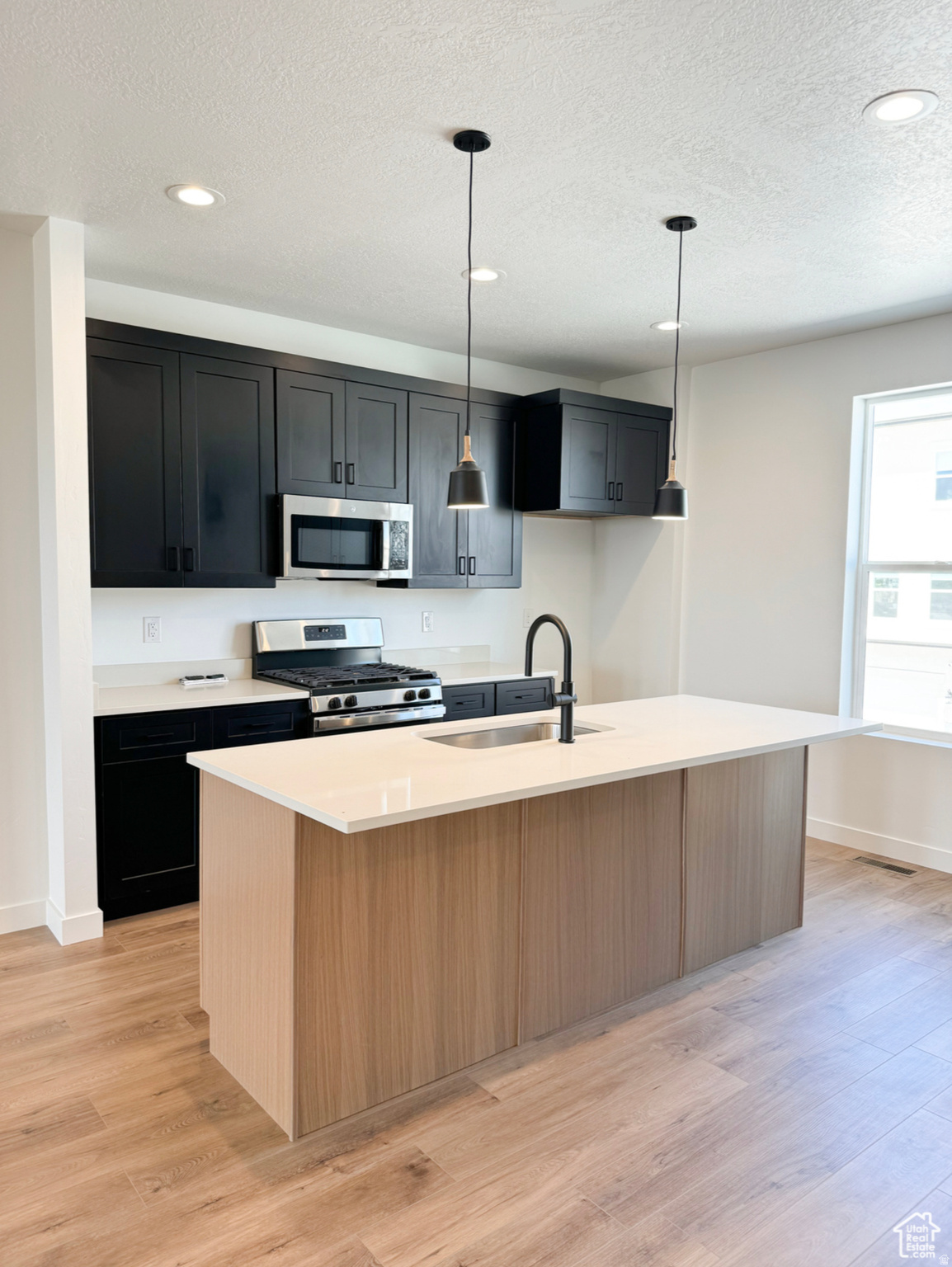 OQUIRRH WEST - Residential