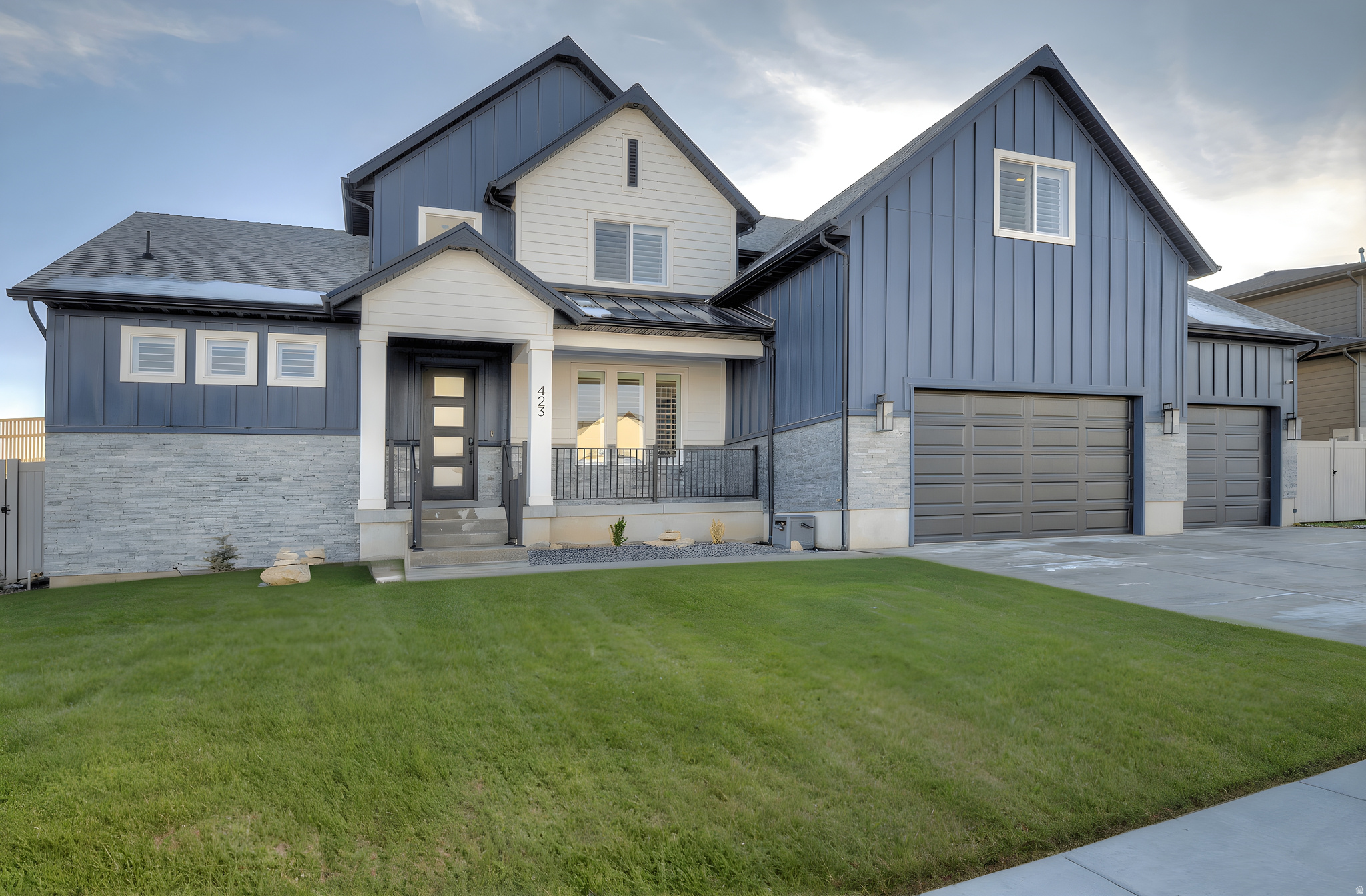 FOX HOLLOW - Residential