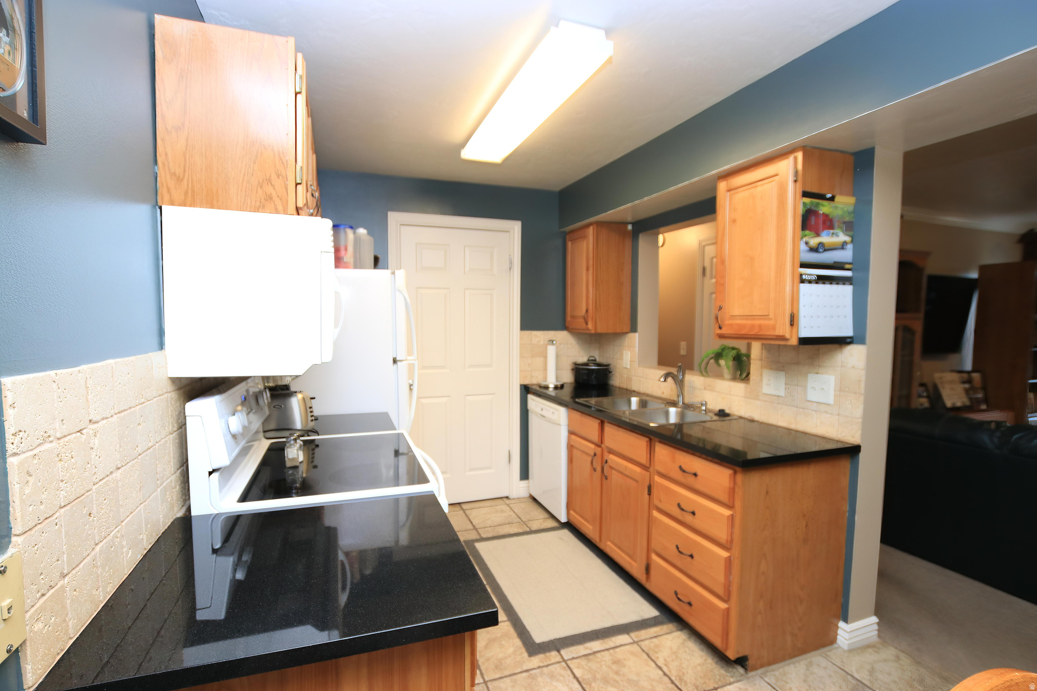 OAK MEADOWS CONDO - Residential
