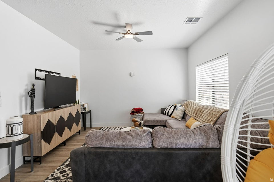 SOUTH DESERT TH 4 - Residential