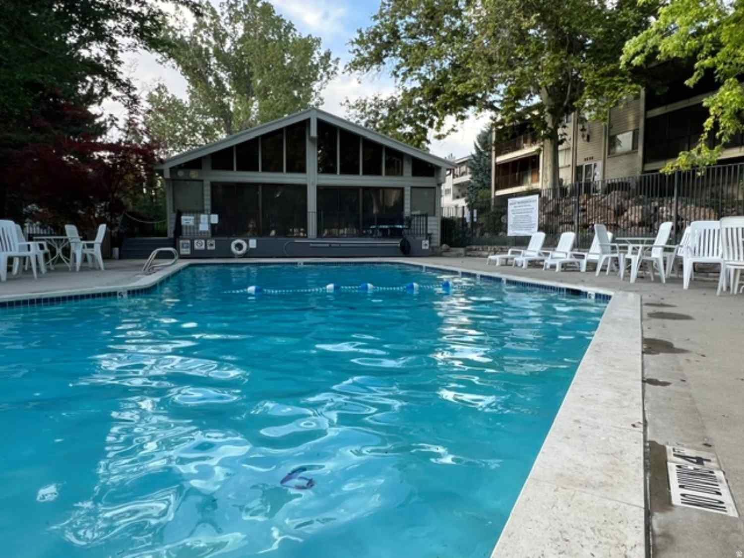 FOREST GLEN - Residential