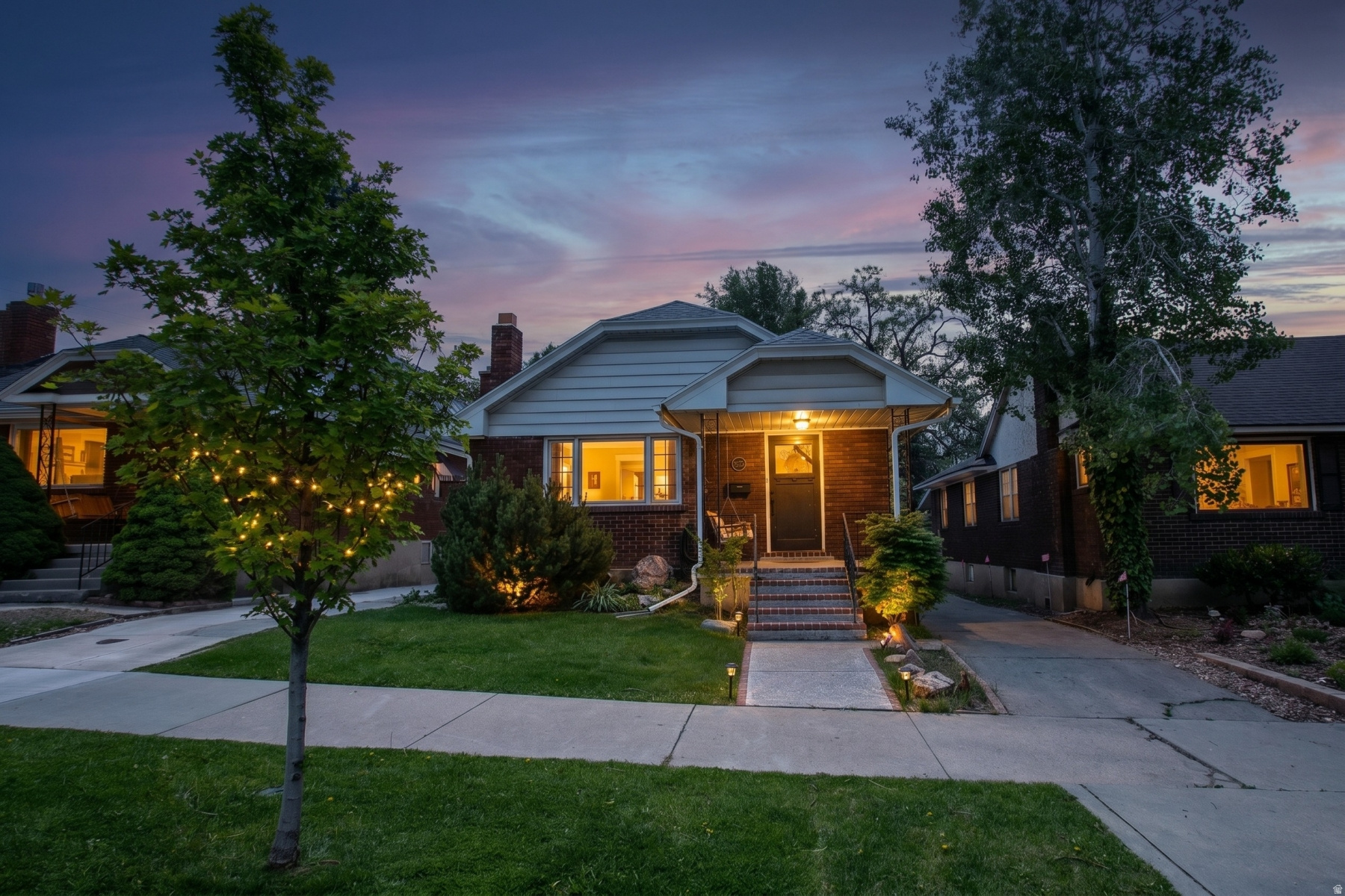 ARLINGTON HEIGHTS - Residential