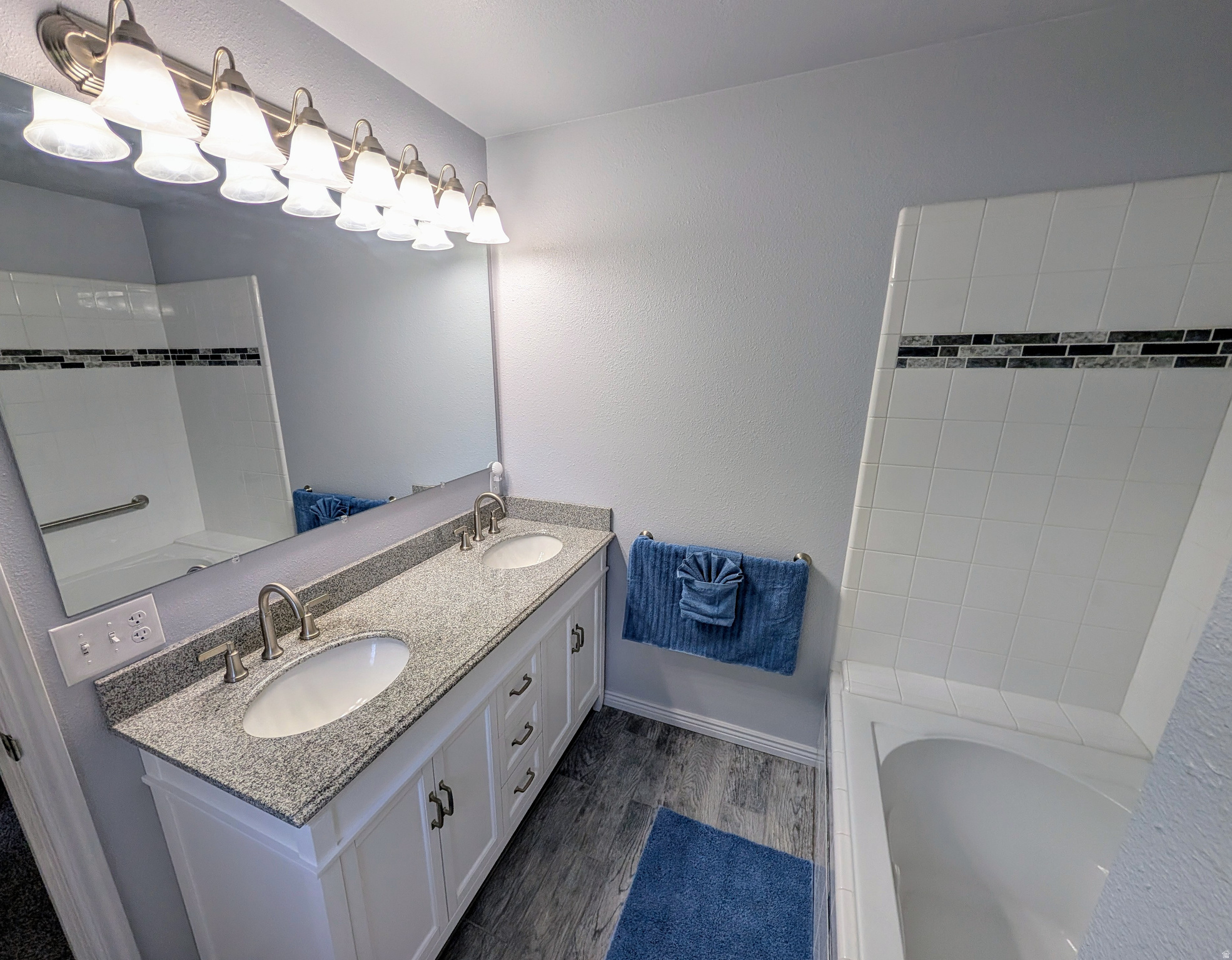MAPLE MOUNTAIN VIEW PLAT A - Residential