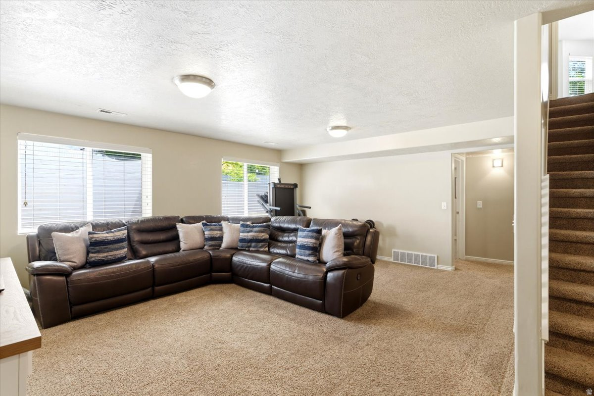 OAKRIDGE PARK ESTATE - Residential