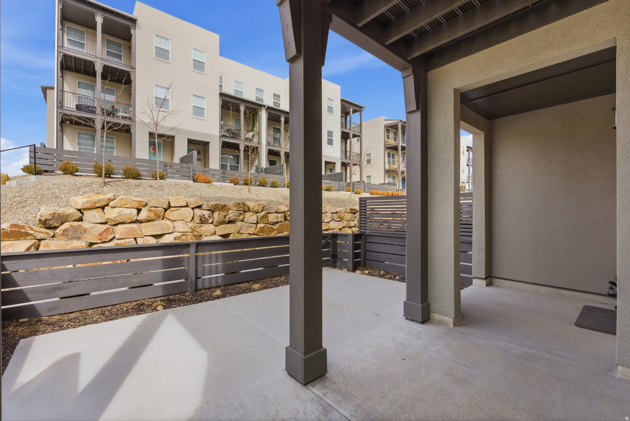 OQUIRRH WEST - Residential