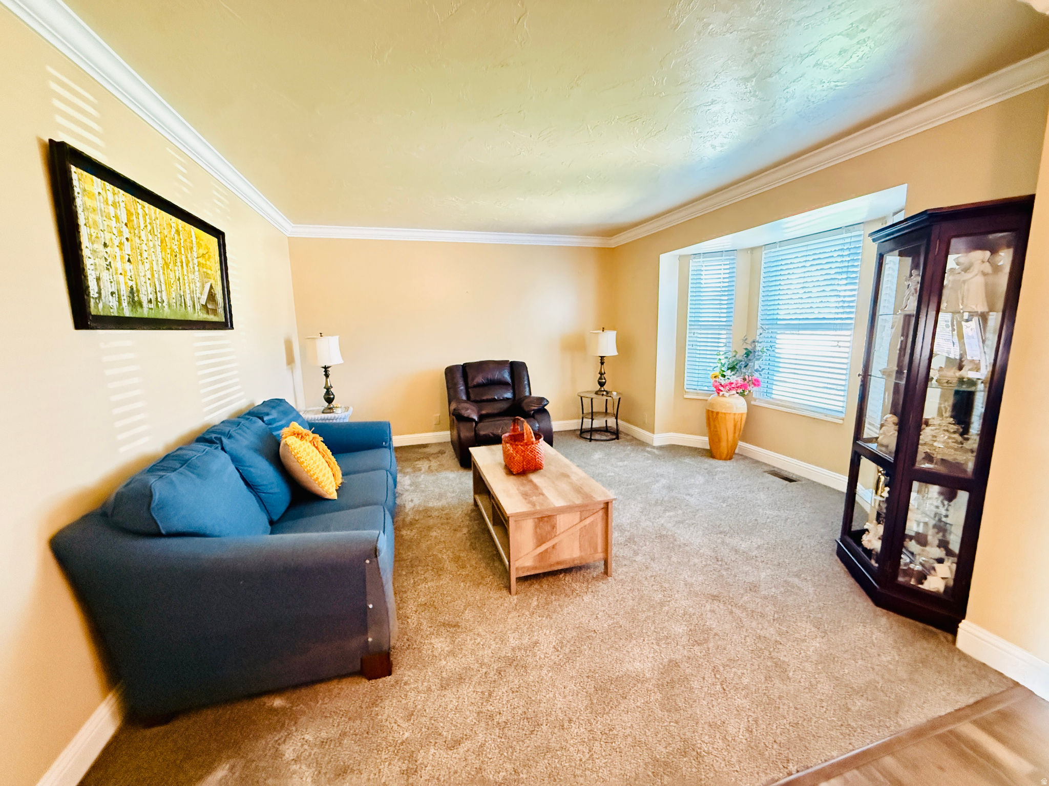 MILESTONE CONDO - Residential
