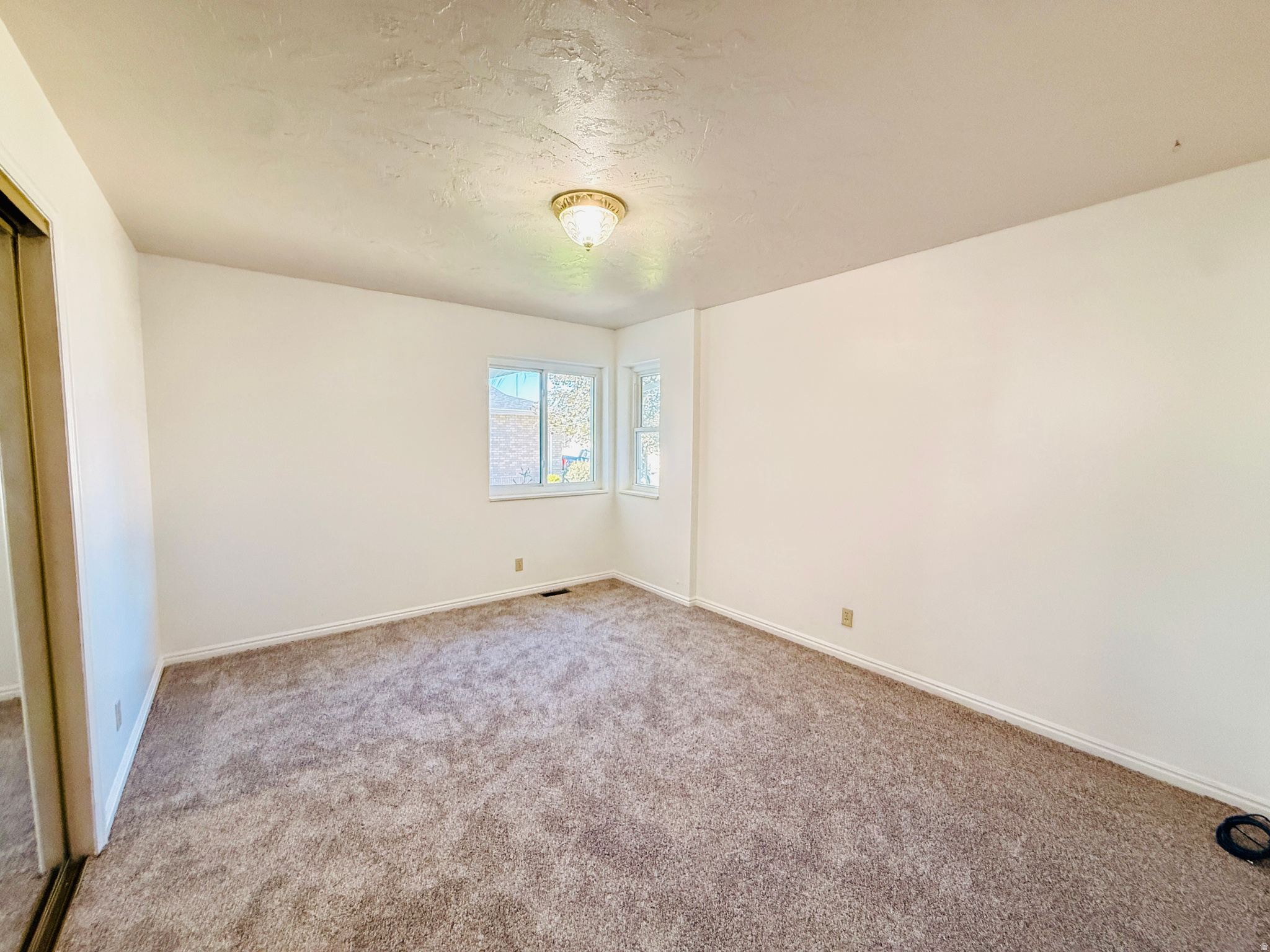 MILESTONE CONDO - Residential