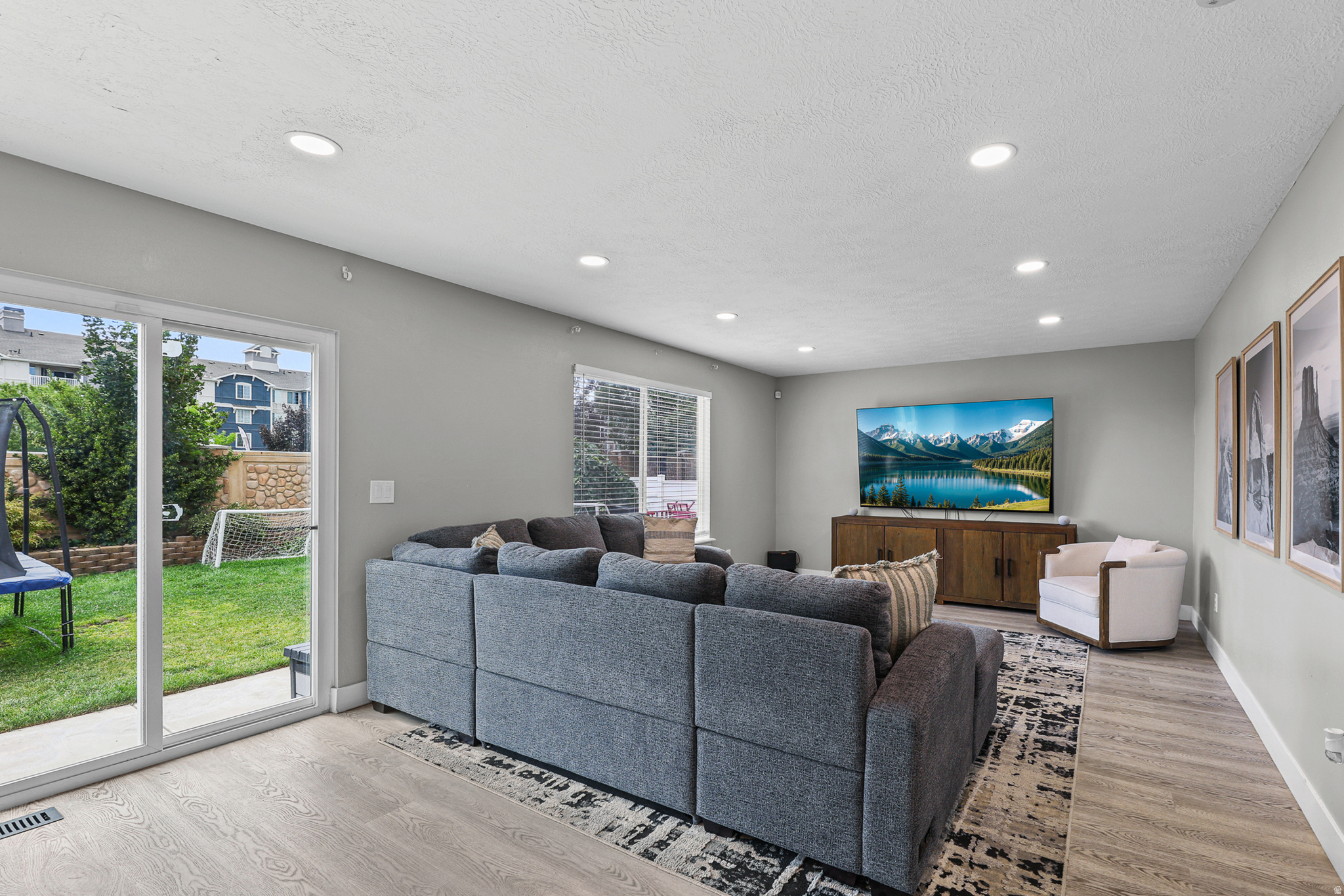 SUNSTONE - Residential