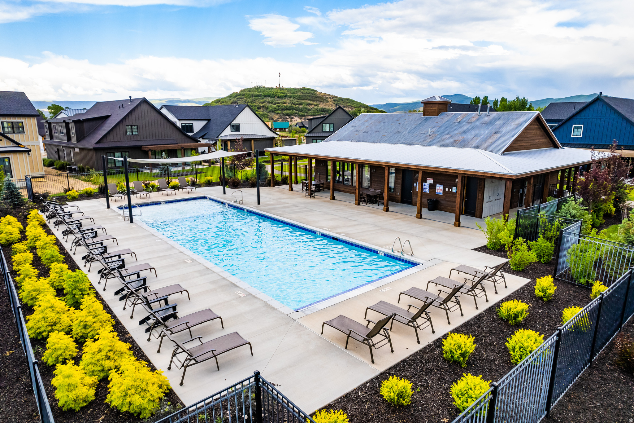 REMUND FARMS - Residential