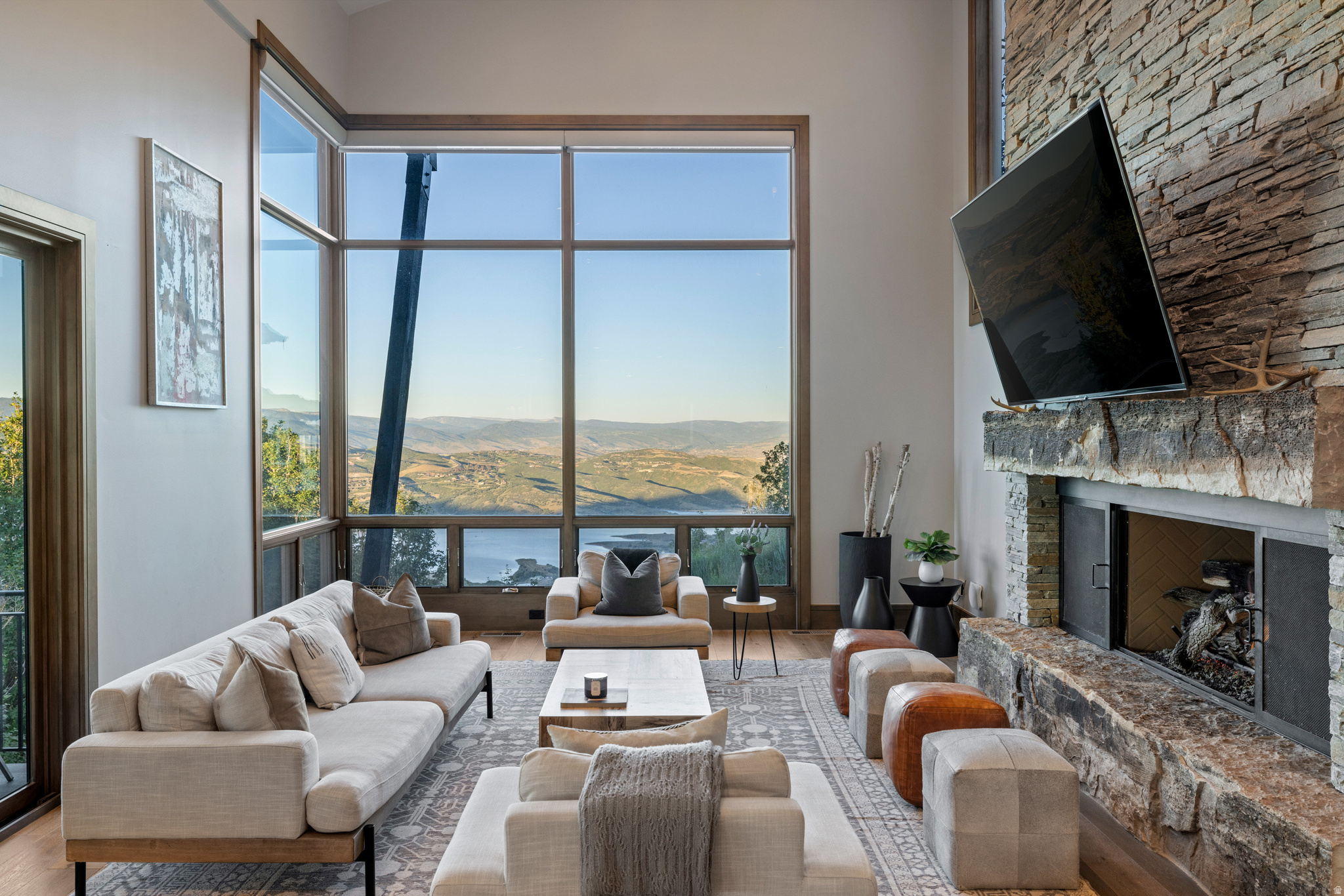 DEER CREST ESTATES - Residential