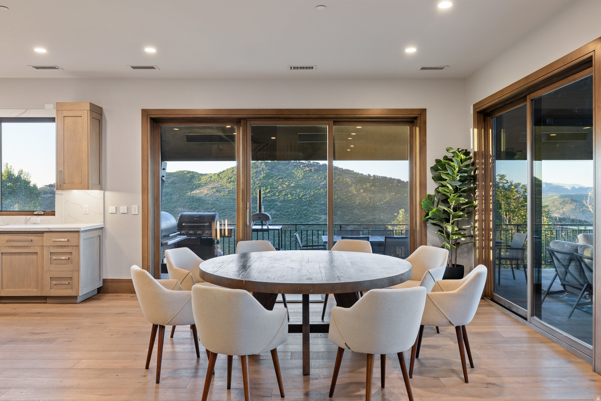 DEER CREST ESTATES - Residential