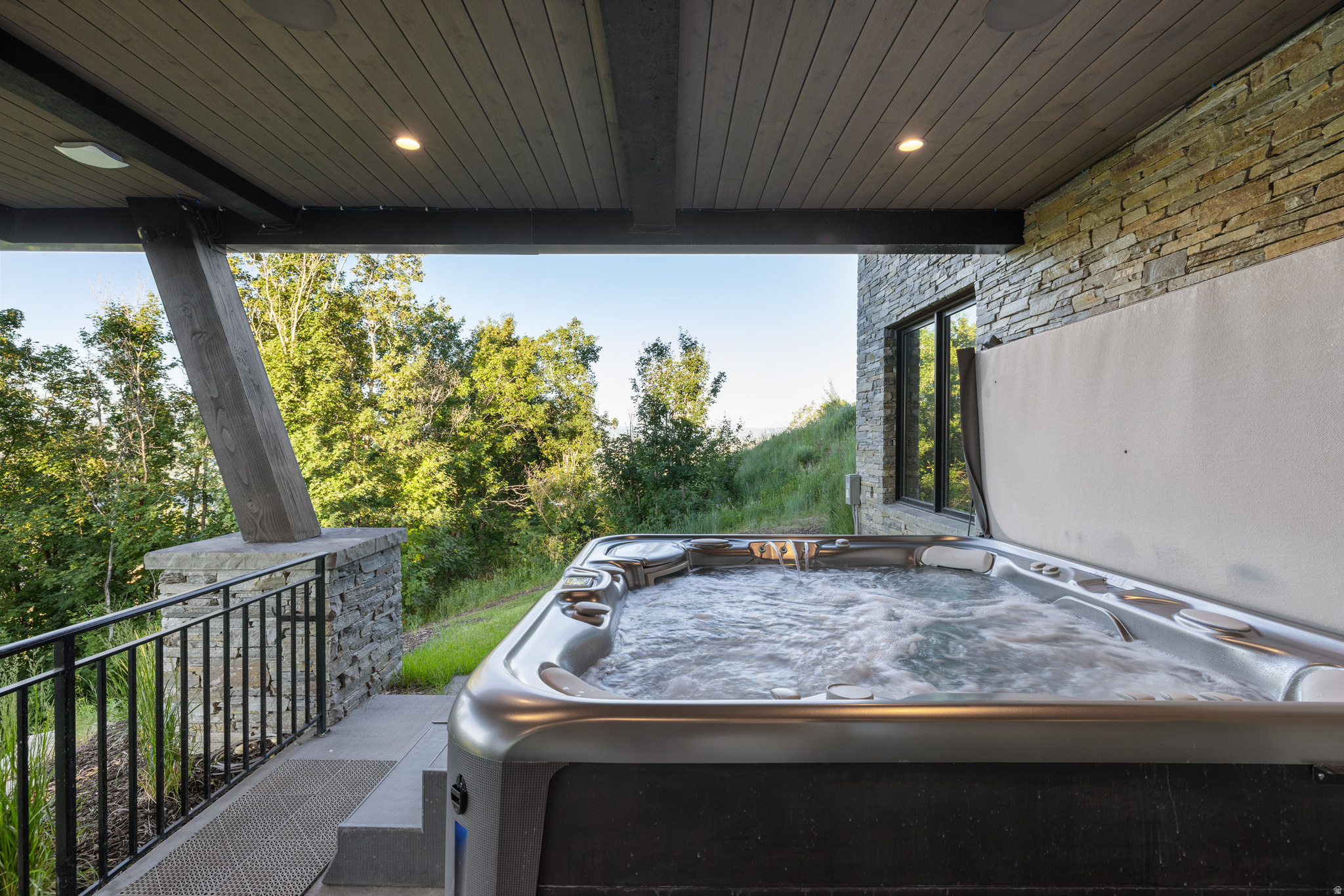 DEER CREST ESTATES - Residential