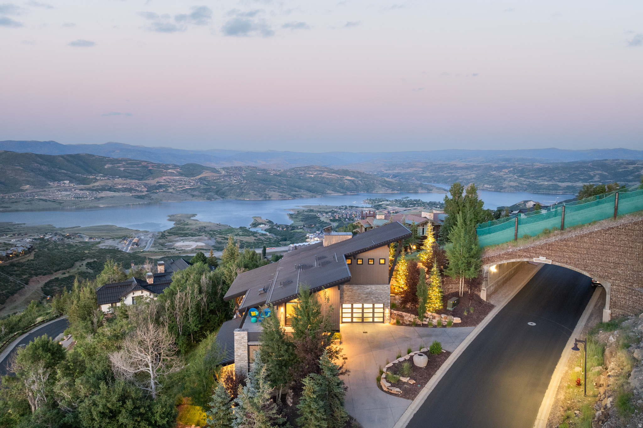 DEER CREST ESTATES - Residential