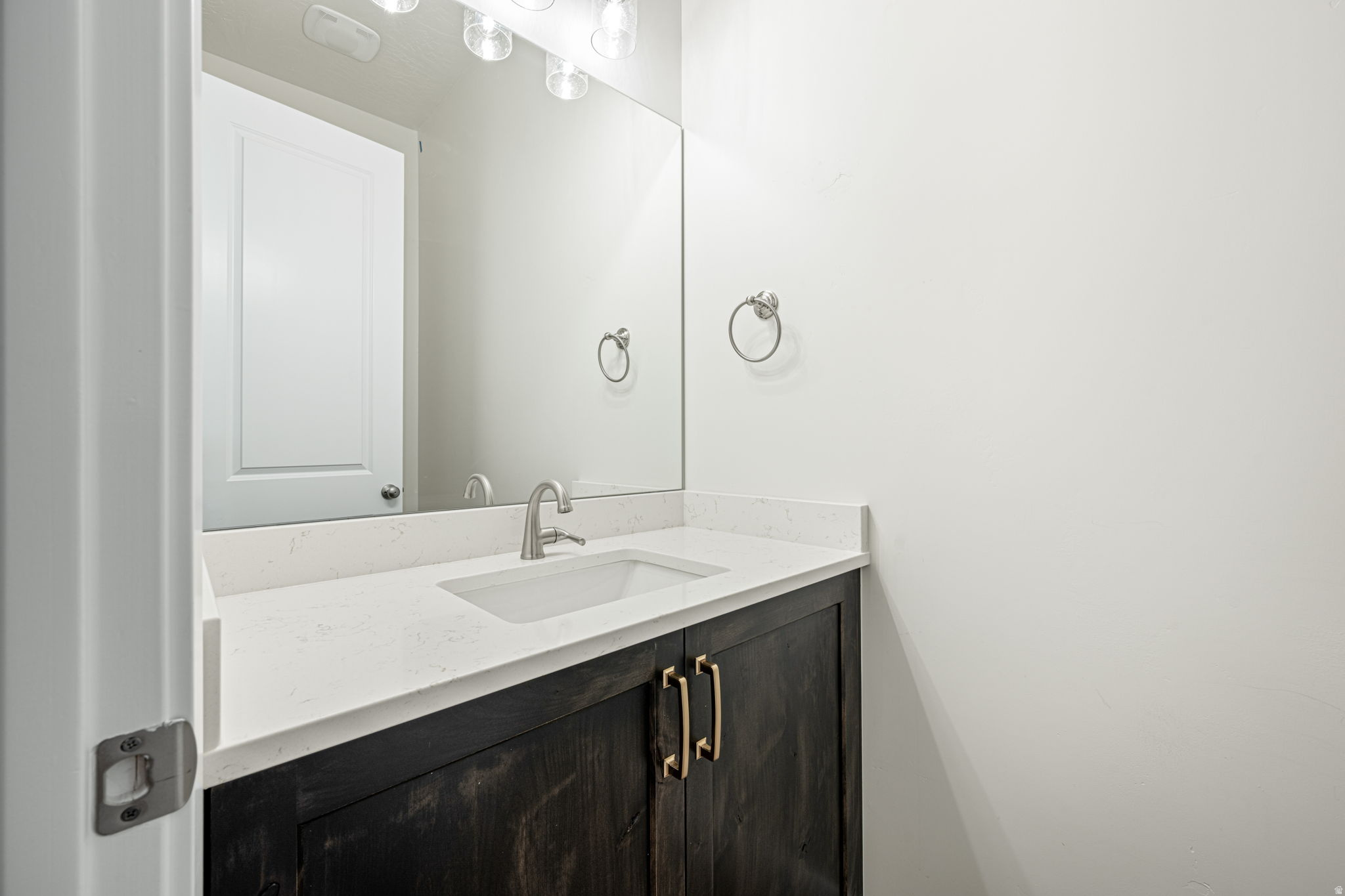 ATKINVILLE TOWNHOMES AT DESERT COLOR - Residential